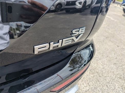 New 2025 Mitsubishi Outlander SE image 13