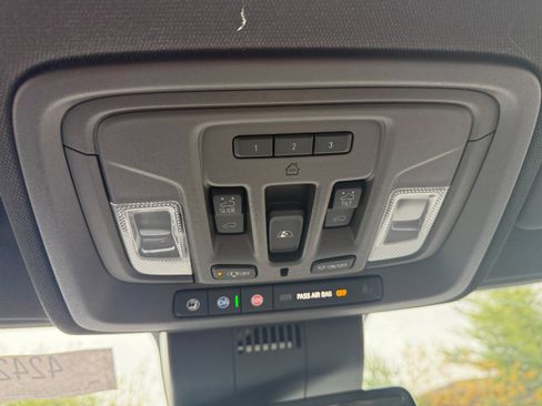 New 2026 GMC Sierra 2500 SLT w/ Max Trailering Package image 35