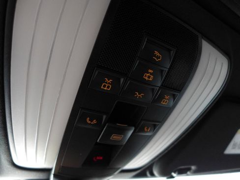 Used 2016 Mercedes-Benz E 350 Sedan image 63