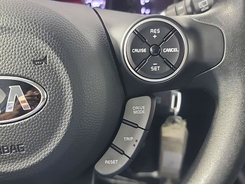 Used 2018 Kia Soul w/ Convenience Package FWD image 23