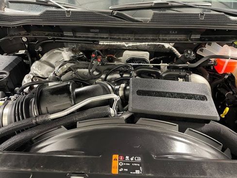 Used 2025 Chevrolet Silverado 2500 LT AWD/4WD image 23