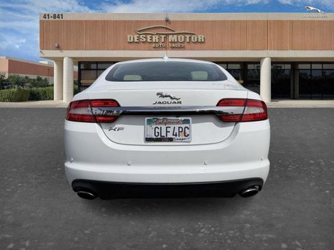 Used 2015 Jaguar XF Premium RWD image 7
