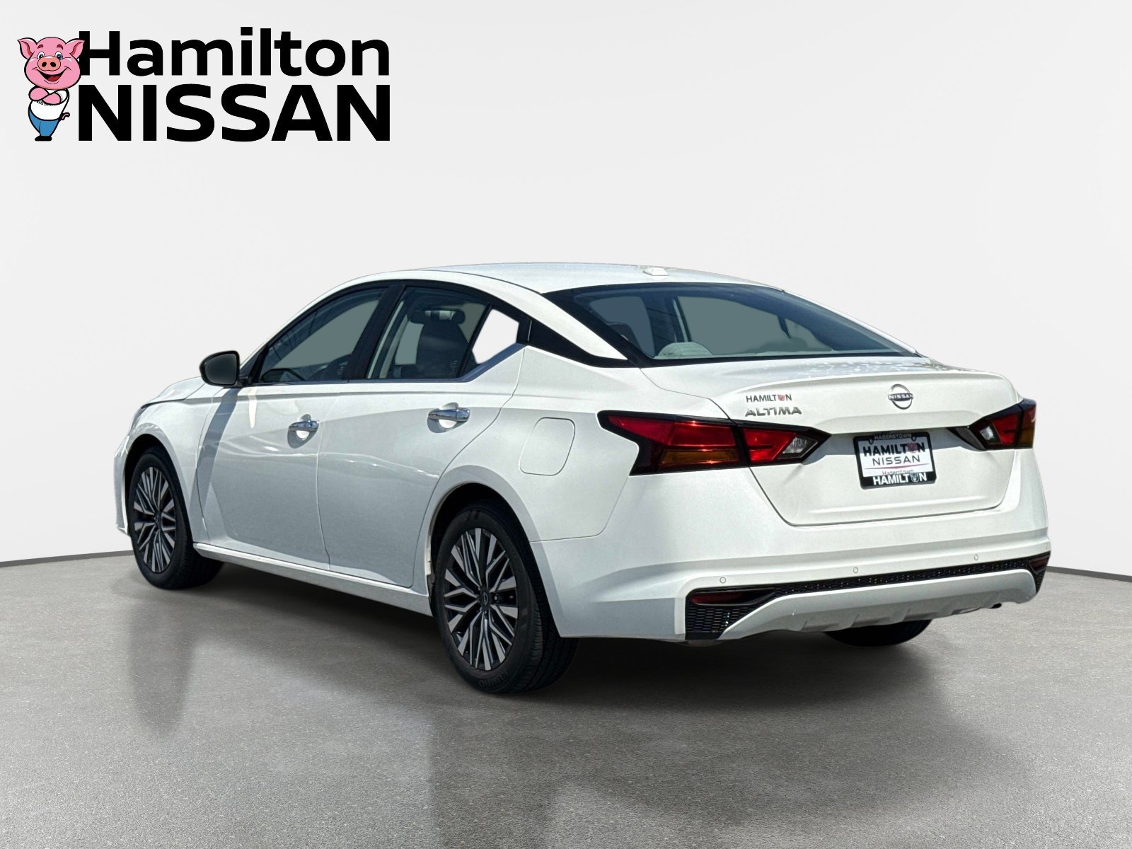 Used 2025 Nissan Altima 2.5 SV FWD image 4