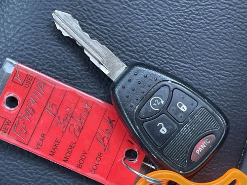 Used 2015 Jeep Patriot High Altitude image 25