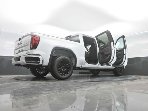 New 2026 GMC Sierra 1500 Elevation image 31