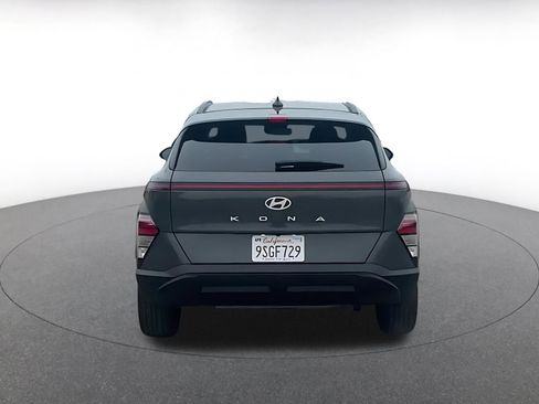 Used 2025 Hyundai Kona SEL image 12
