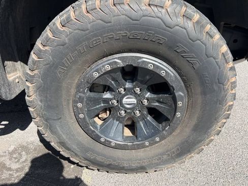 Used 2017 Ford F150 Raptor w/ Equipment Group 802A Luxury AWD/4WD image 4