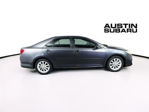 Used 2013 Toyota Camry XLE w/ Convenience Pkg image 8