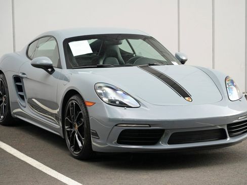 Used 2024 Porsche 718 Cayman RWD image 44