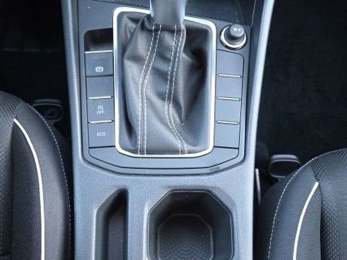 Certified 2022 Volkswagen Jetta Sport image 20