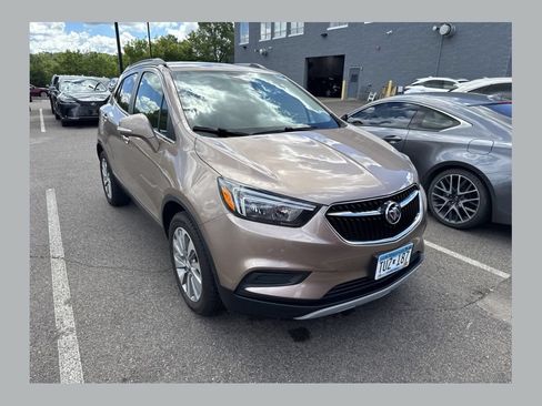 Used 2019 Buick Encore Preferred FWD image 1