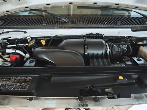 Used 2013 Ford E-150 and Econoline 150 w/ PWR Group RWD image 20