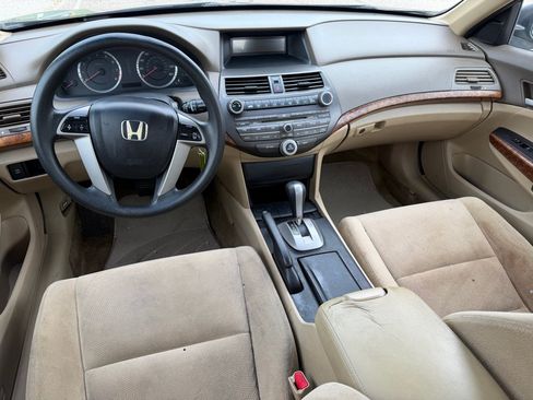 Used 2010 Honda Accord EX image 10