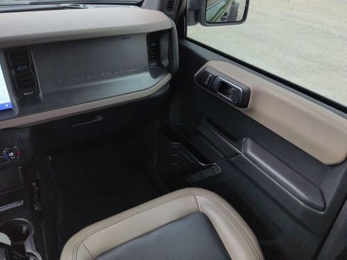 Certified 2024 Ford Bronco Wildtrak AWD/4WD image 19