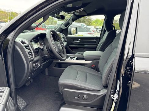 New 2026 RAM 1500 Big Horn AWD/4WD image 11