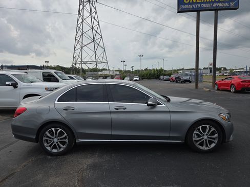Used 2015 Mercedes-Benz C 300 Sedan image 6