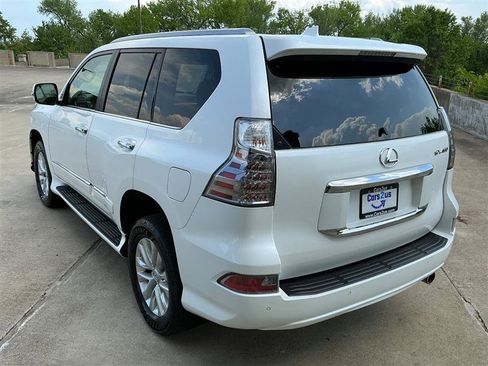 Used 2016 Lexus GX 460 w/ Premium Package AWD/4WD image 4