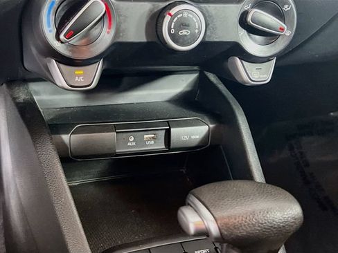 Used 2018 Kia Rio S FWD image 14