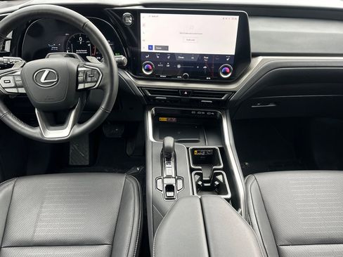 Certified 2026 Lexus TX 350 FWD w/ Convenience Package image 17