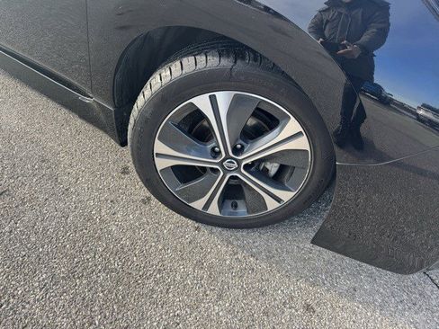 Used 2020 Nissan Leaf SV w/ SV Technology Package image 35
