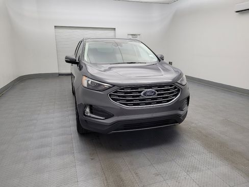 Used 2024 Ford Edge Titanium image 14
