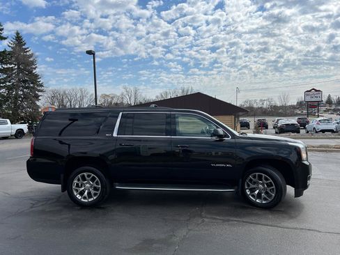 Used 2015 GMC Yukon XL SLT w/ Open Road Package image 9