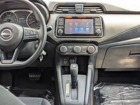 Used 2023 Nissan Versa S FWD image 15