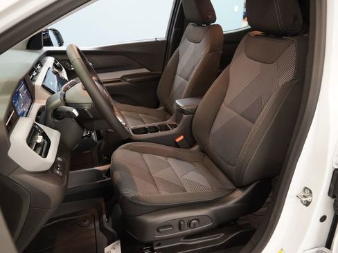 New 2027 Chevrolet Bolt LT w/ Comfort Package FWD image 3