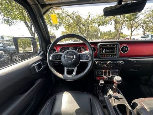 Used 2019 Jeep Wrangler Rubicon AWD/4WD image 15