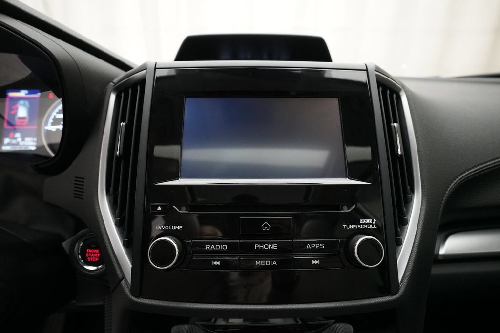 Used 2020 Subaru Forester Premium AWD/4WD image 6