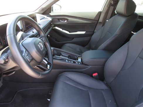 Certified 2025 Honda Accord Sport image 14