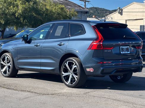 Certified 2025 Volvo XC60 T8 Ultra w/ Climate Package AWD/4WD image 7