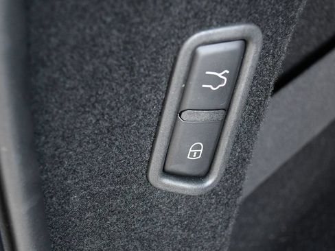 Used 2019 Maserati Levante S GranSport AWD/4WD image 16