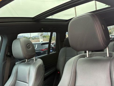 Used 2022 Mercedes-Benz GLS 450 4MATIC image 32