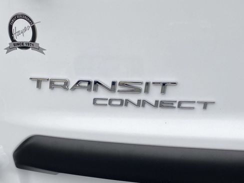 Used 2022 Ford Transit Connect XL image 8