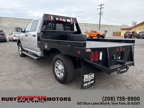 Used 2018 RAM 2500 Tradesman w/ Chrome Appearance Group image 5
