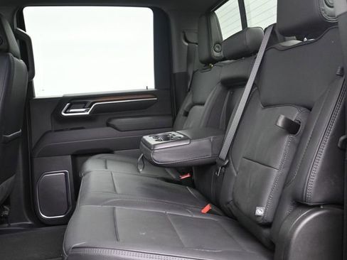 Used 2025 GMC Sierra 2500 Denali w/ Denali Reserve Package image 24