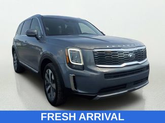 Used 2020 Kia Telluride S FWD video 1
