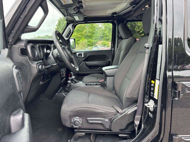 Used 2023 Jeep Gladiator Sport AWD/4WD image 3