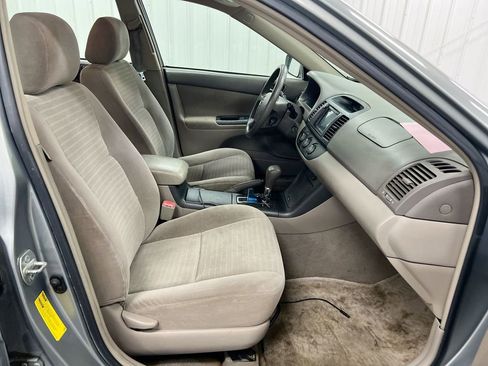 Used 2005 Toyota Camry LE FWD image 20