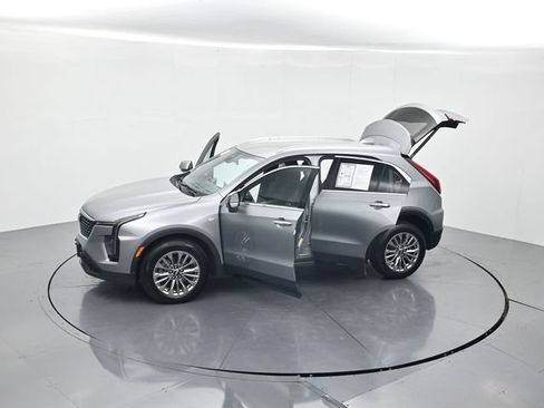 Used 2024 Cadillac XT4 Premium Luxury FWD image 46