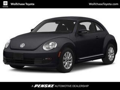 Used 2014 Volkswagen Beetle 2.5 FWD image 1
