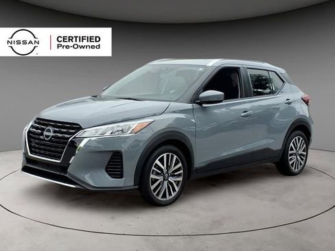 Certified 2023 Nissan Kicks SV FWD image 1