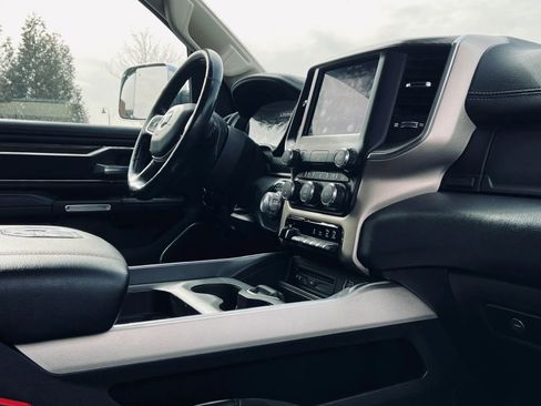 Used 2019 RAM 1500 Laramie image 24