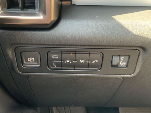 New 2025 GMC Hummer EV 3X AWD/4WD image 36