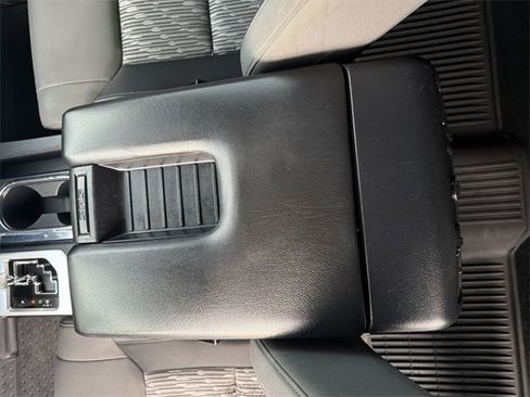 Certified 2020 Toyota Tundra SR5 image 25