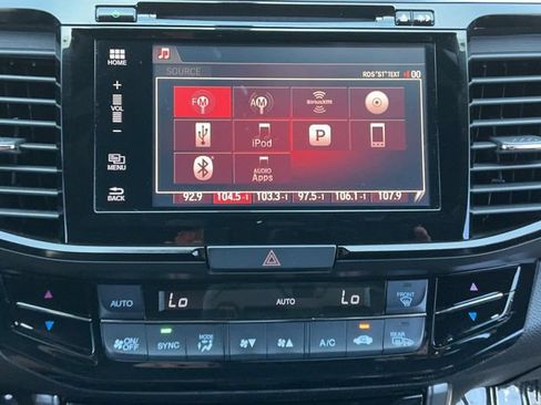 Used 2016 Honda Accord EX-L image 24