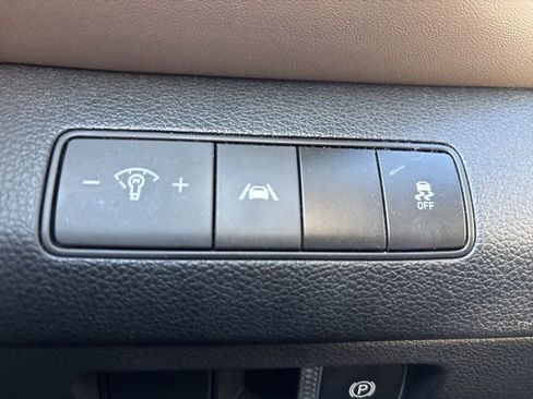 Used 2022 Hyundai Santa Fe SEL image 17