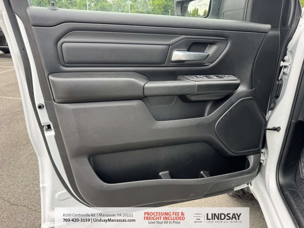 New 2026 RAM 1500 Warlock AWD/4WD image 15