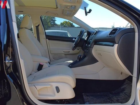 Used 2014 Volkswagen Jetta TDI FWD image 20